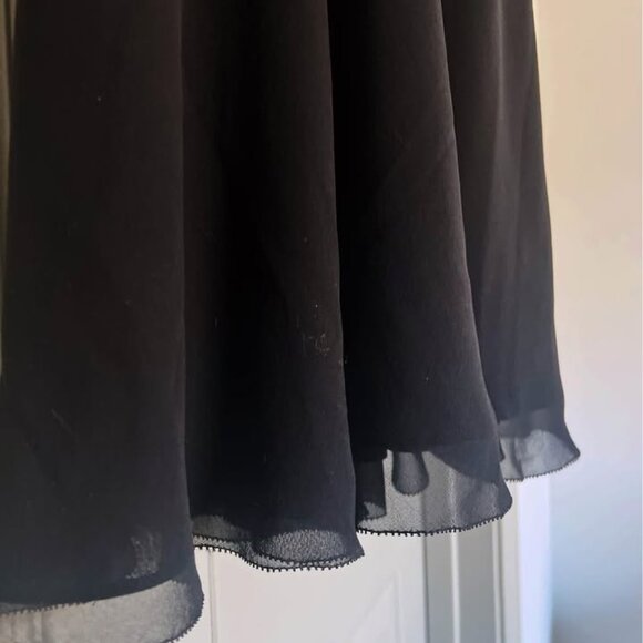 🖤 90s-Style Ann Taylor Black Silk Flounce Dress – Size 6 🖤 - Picture 7 of 8